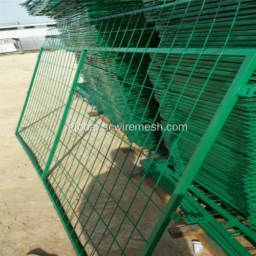 PVC Frame Fence PVC Galvanized Welded Wire Mesh Frame Fence Supplier
